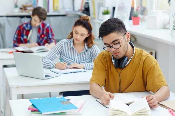 HSC ব্যবসায় শিক্ষা বিভাগের প্রস্তুতি: Step by Step গাইড ২০২৬ | A+ পাওয়ার সম্পূর্ণ রোডম্যাপ hsc-2026-business-studies-preparation-guide