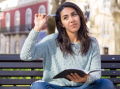 বিদেশে পড়ার জন্য IELTS স্কোর কত লাগে? ২০২৬ সম্পূর্ণ গাইড বিদেশে পড়ার জন্য IELTS স্কোর – দেশভেদে প্রয়োজনীয় ব্যান্ড